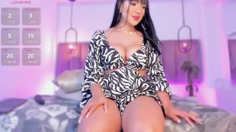Emmiily online show from May 14, 2026, 8:37 pm
