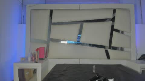 emmily_evans_ online show from July 23, 2026, 1:58 am