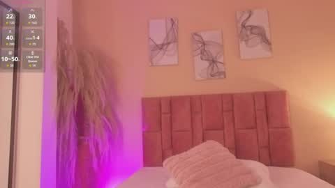 emmy_danielss online show from July 8, 2026, 11:04 am