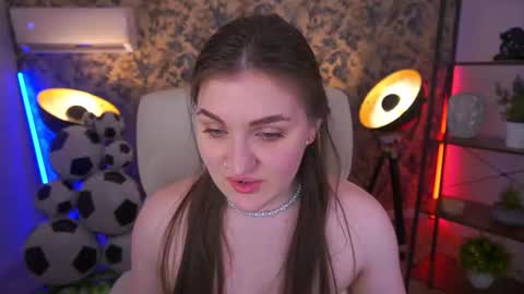Snapshot of emmycharm chatting on July 16, 2026, 6:41 am E M M Y online show from July 16, 2026, 6:41 am