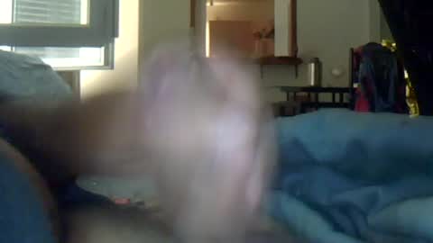 encormoi online show from July 25, 2026, 7:39 am