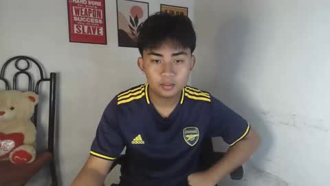 erick_cummer30 online show from April 21, 2026, 11:29 pm