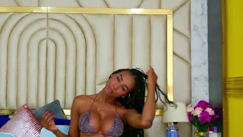 Snapshot of erika_rowland chatting on July 14, 2026, 7:19 pm ERIKA online show from July 14, 2026, 7:19 pm