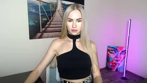 Erika online show from July 16, 2026, 12:00 pm