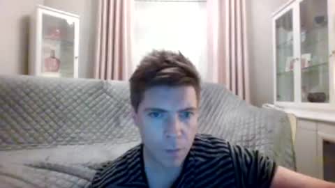 essexlad2022 online show from March 21, 2026, 2:27 am