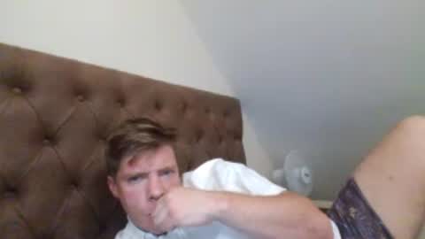 essexlad2022 online show from June 15, 2026, 1:08 am