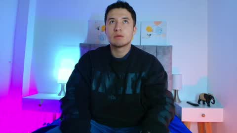 ethanconnor_ online show from May 26, 2026, 12:01 pm
