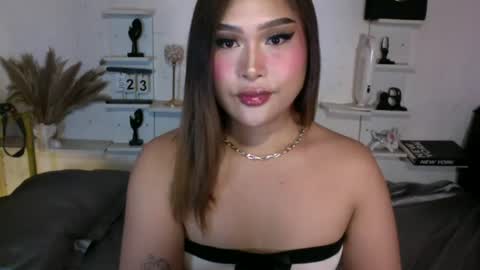 Queen Eva Mazikeen online show from June 25, 2026, 8:46 pm