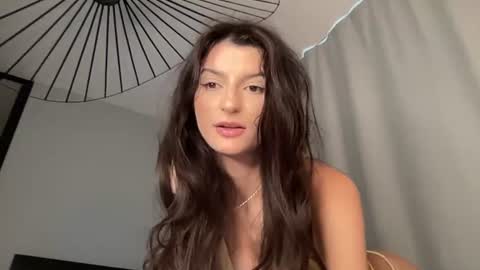 Snapshot of eva_mp3 chatting on July 5, 2026, 4:25 pm EVA and DENI online show from July 5, 2026, 4:25 pm