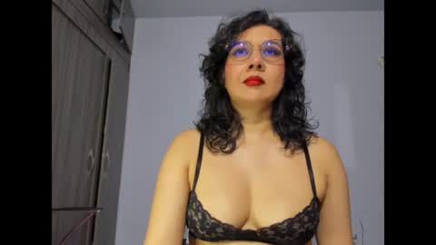 Eva online show from July 10, 2026, 7:05 pm