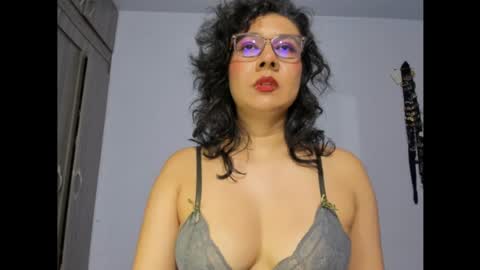 Eva online show from July 27, 2026, 10:39 pm