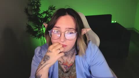 EvaTheWitcher online show from June 22, 2026, 2:02 am