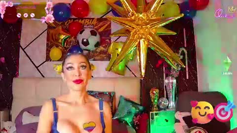 Snapshot of evelynagrey chatting on June 18, 2026, 4:35 am EvelynaGrey online show from June 18, 2026, 4:35 am