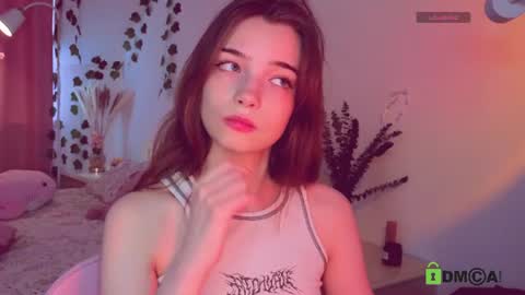 Snapshot of evi_brook chatting on July 21, 2026, 10:06 am evi_brook online show from July 21, 2026, 10:06 am