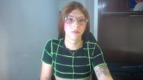 Snapshot of evi_kitty chatting on July 9, 2026, 10:36 pm Evi online show from July 9, 2026, 10:36 pm