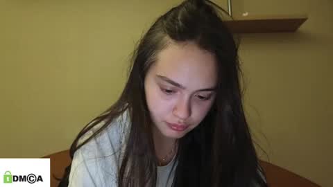 evi_woow online show from July 17, 2026, 1:45 am
