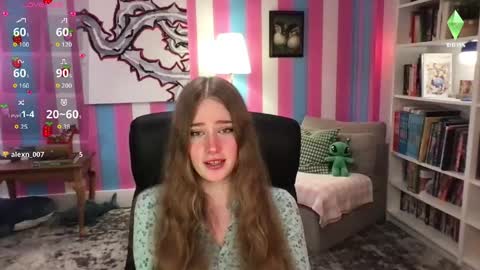 Snapshot of eviecam chatting on June 5, 2026, 4:45 pm Evie3 online show from June 5, 2026, 4:45 pm