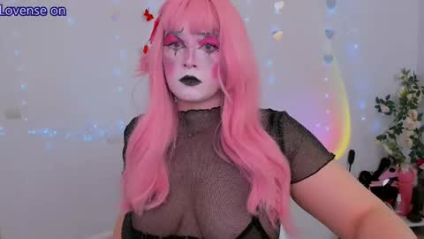 evilla_brill online show from May 28, 2026, 8:55 am