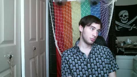 Snapshot of ezra_naamah chatting on April 3, 2026, 3:32 pm Ezra Naamah online show from April 3, 2026, 3:32 pm