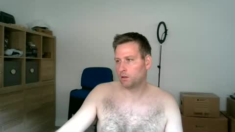 Snapshot of faer_087 chatting on April 27, 2026, 7:28 am faer_087 online show from April 27, 2026, 7:28 am
