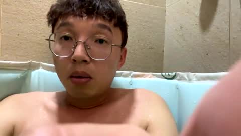 faint45508542 online show from February 18, 2025, 1:11 pm