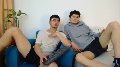 FallGays online show from July 31, 2026, 11:26 pm