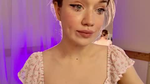 fancyamelia online show from July 6, 2026, 5:48 am