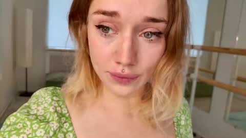 fancyamelia online show from July 9, 2026, 6:39 am