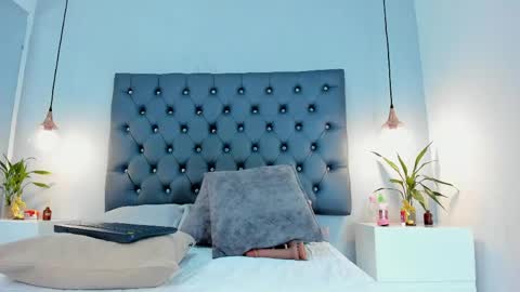 fany_lopez online show from May 26, 2026, 7:32 pm