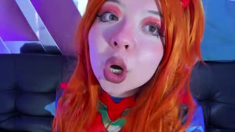 Fayevalentiine online show from April 21, 2026, 7:17 pm