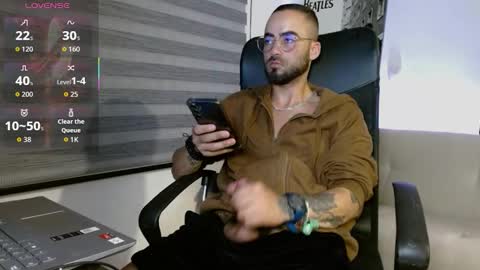 Snapshot of federico_ojitosverdes chatting on February 3, 2026, 3:48 am Federico Ofarrel online show from February 3, 2026, 3:48 am