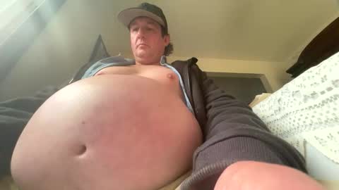 feedmyhugebelly online show from May 13, 2026, 9:11 pm