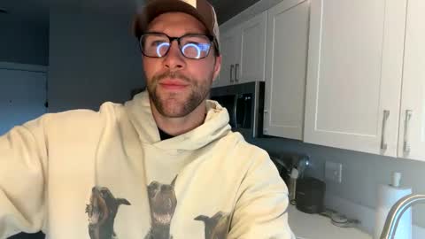 Ethan Slayher online show from June 2, 2026, 12:34 am