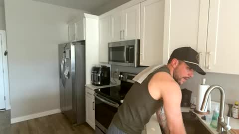 Ethan Slayher online show from June 10, 2026, 7:57 pm