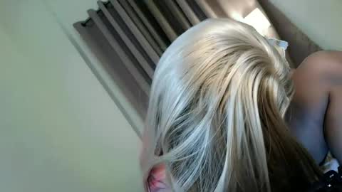 femboy_veronica online show from June 21, 2026, 7:55 am