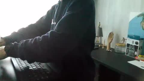Snapshot of femdomsubby chatting on June 15, 2026, 5:42 am femdomsubby online show from June 15, 2026, 5:42 am