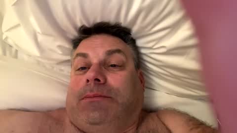 fittiesonly online show from May 8, 2026, 12:05 am