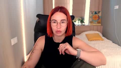 flamevixen online show from July 30, 2026, 5:28 am