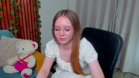 hey there guys im Flora no not the one from WInx. But I love magical stuff and especially I love nature. I dont know I thin online show from May 14, 2026, 3:52 pm