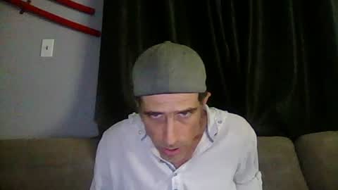 Snapshot of fouraide42 chatting on June 17, 2026, 2:36 am fouraide42 online show from June 17, 2026, 2:36 am