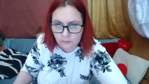 Snapshot of foxydesiree chatting on May 3, 2026, 6:47 pm foxydesiree online show from May 3, 2026, 6:47 pm