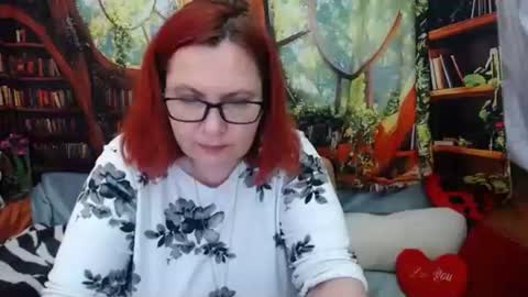 Snapshot of foxydesiree chatting on May 21, 2026, 7:37 am foxydesiree online show from May 21, 2026, 7:37 am