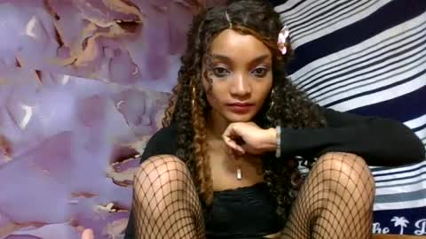 Snapshot of francinoli chatting on July 3, 2026, 10:05 pm Francinoli online show from July 3, 2026, 10:05 pm