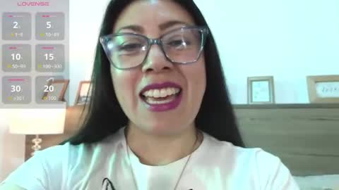 Snapshot of francisca_vera chatting on June 16, 2026, 6:54 pm francisca_vera online show from June 16, 2026, 6:54 pm
