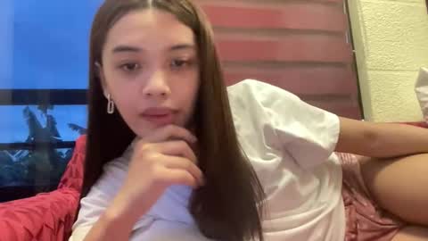 Snapshot of francyne_kemmis chatting on November 24, 2025, 9:09 am francyne_kemmis online show from November 24, 2025, 9:09 am