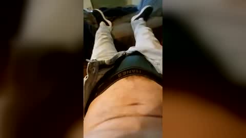 frankdog1975 online show from July 23, 2026, 4:16 pm
