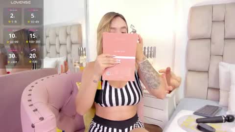 Snapshot of frehia_dimou chatting on July 15, 2026, 1:27 pm Frehia online show from July 15, 2026, 1:27 pm