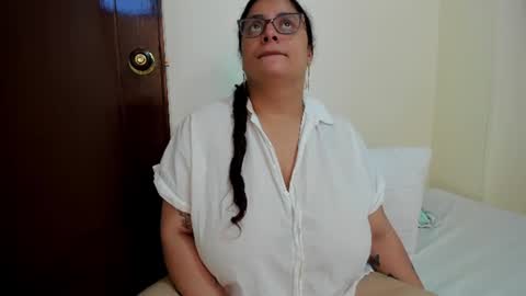 Snapshot of fromheaven_ chatting on July 8, 2026, 7:40 pm Lucy online show from July 8, 2026, 7:40 pm