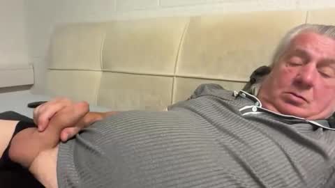 funnyhans online show from June 5, 2026, 6:46 pm