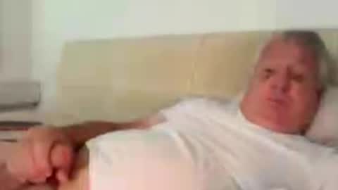 Snapshot of funnyhans chatting on August 5, 2026, 6:33 pm funnyhans online show from August 5, 2026, 6:33 pm